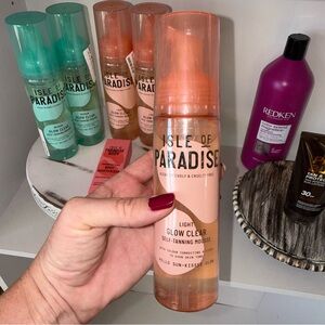 NEW Isle of Paradise Light Glow Clear Self-Tanning Mousse